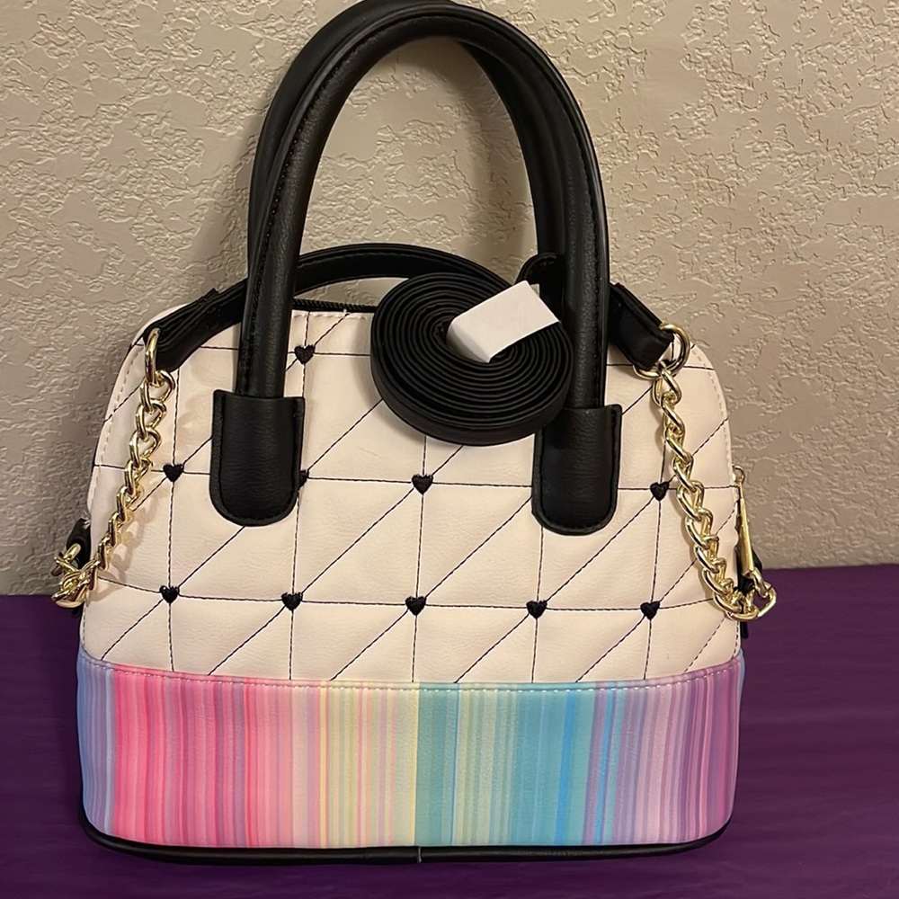 New  Betsy Johnson Satchel Crossbody Purse White Quilted Top with Rainbow Bottom - Picture 4 of 8